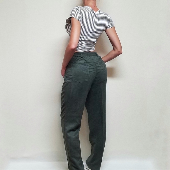 VINTAGE Cabin Creek Olive Green Ultrasuede High Rise Tapered Mom Pants - Picture 3 of 9